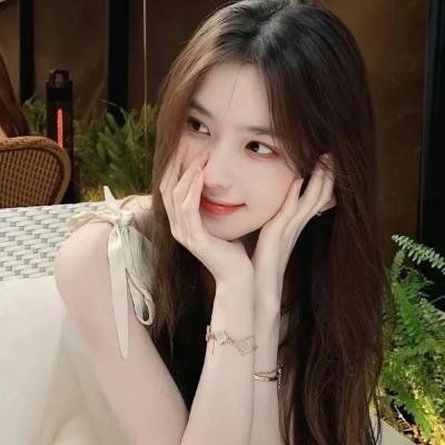 她离奇消失后，闺蜜大佬黑化了